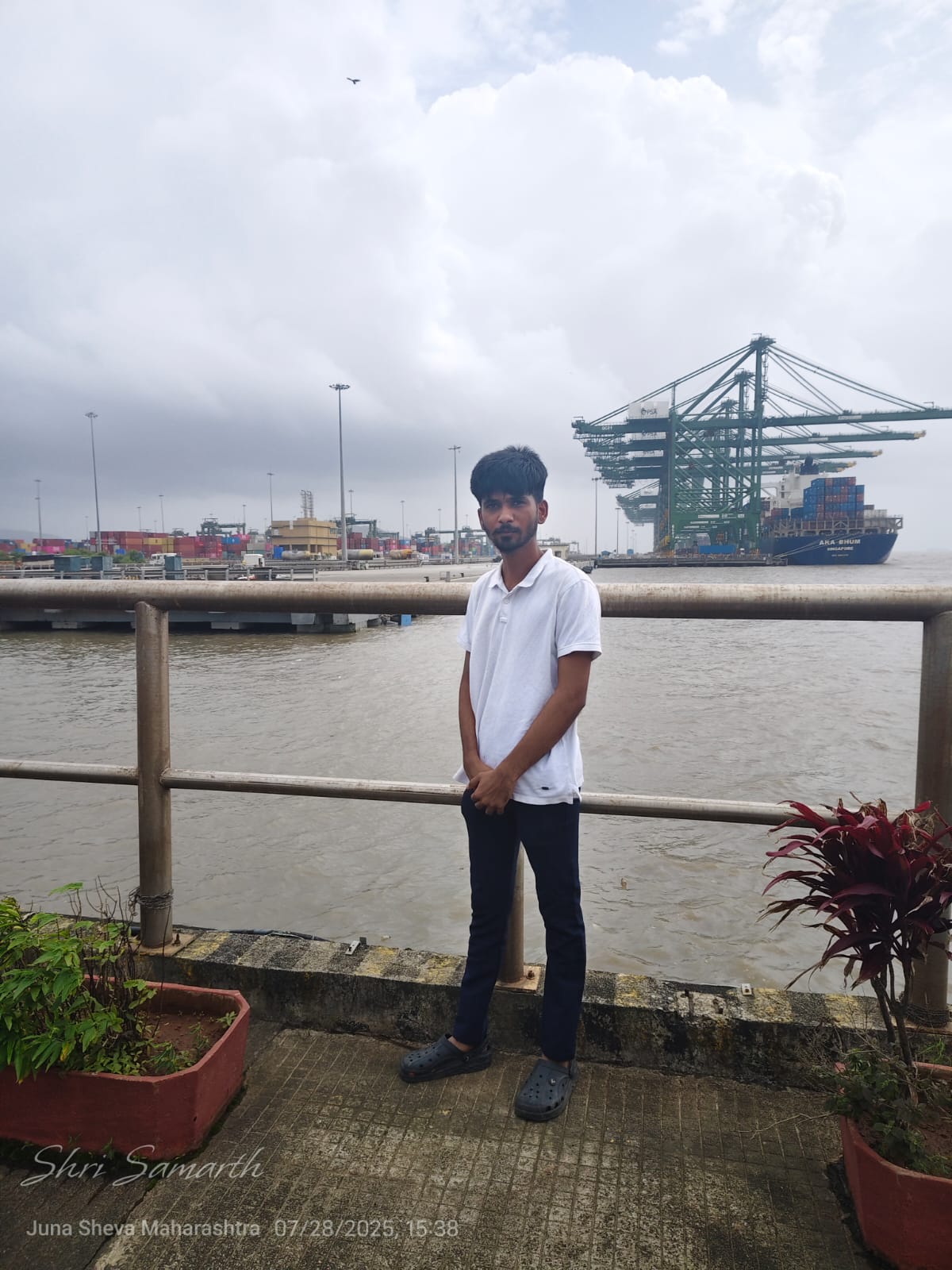 Quality check during container loading at JNPT